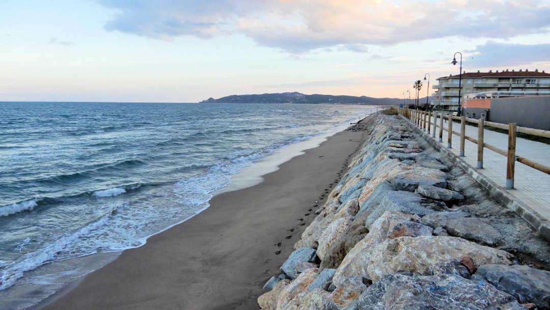 Apartament A 3 Minutos De La Playa. Cerca Del Centro L'Estartit Zewnętrze zdjęcie